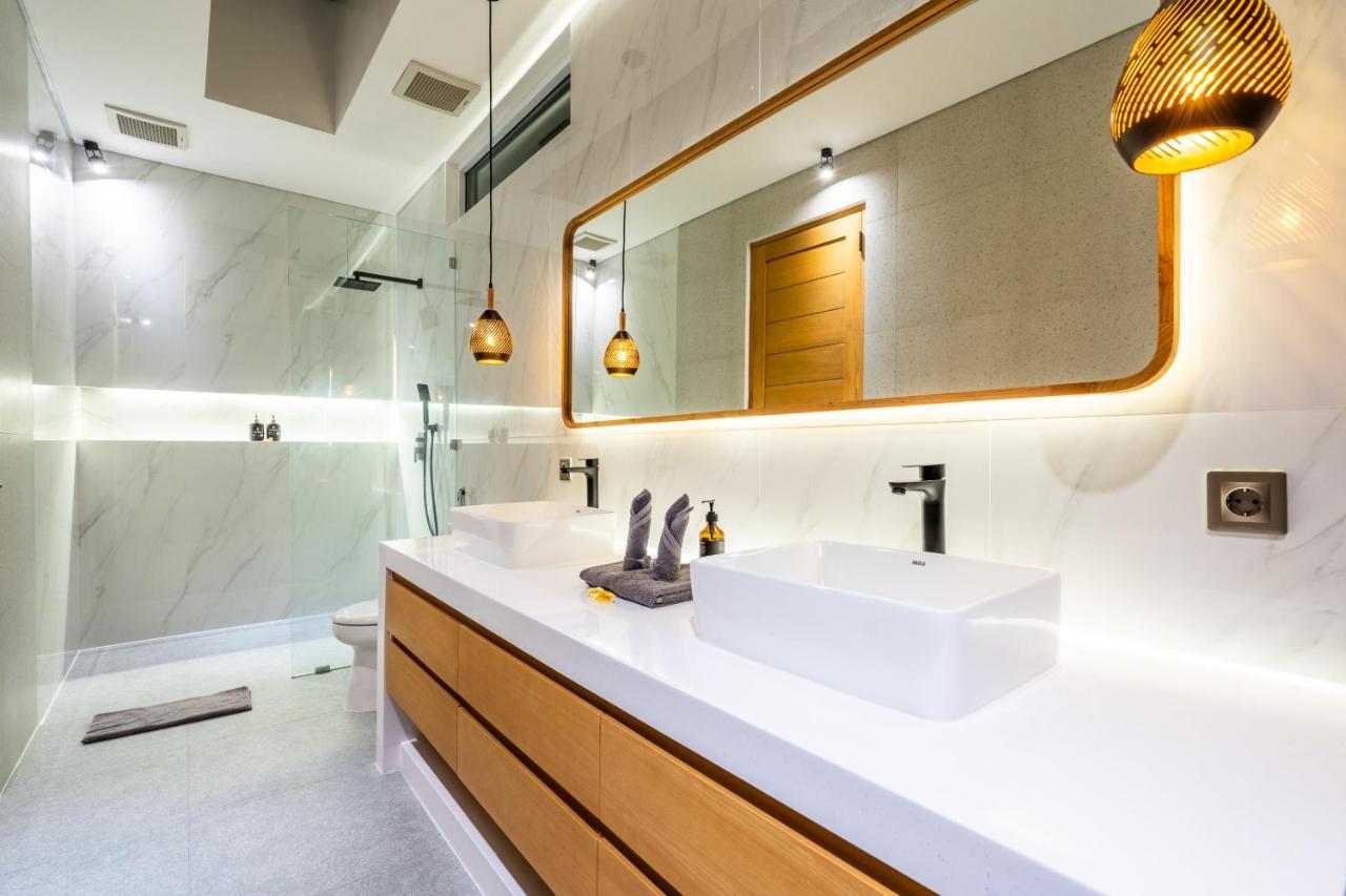 Casa Blanca Villa By Betterplace أُلُواتو المظهر الخارجي الصورة